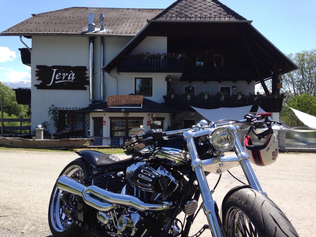 Jera Am Furtnerteich Hotel-Ristorante&Relax Mariahof Luaran gambar