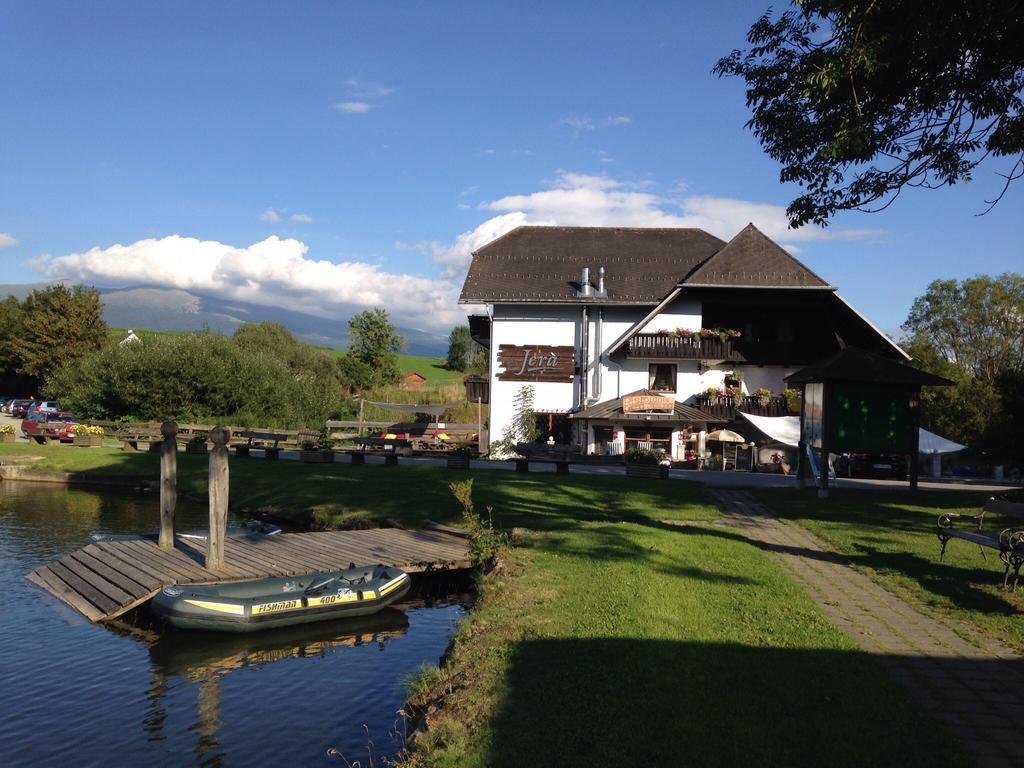 Jera Am Furtnerteich Hotel-Ristorante&Relax Mariahof Luaran gambar