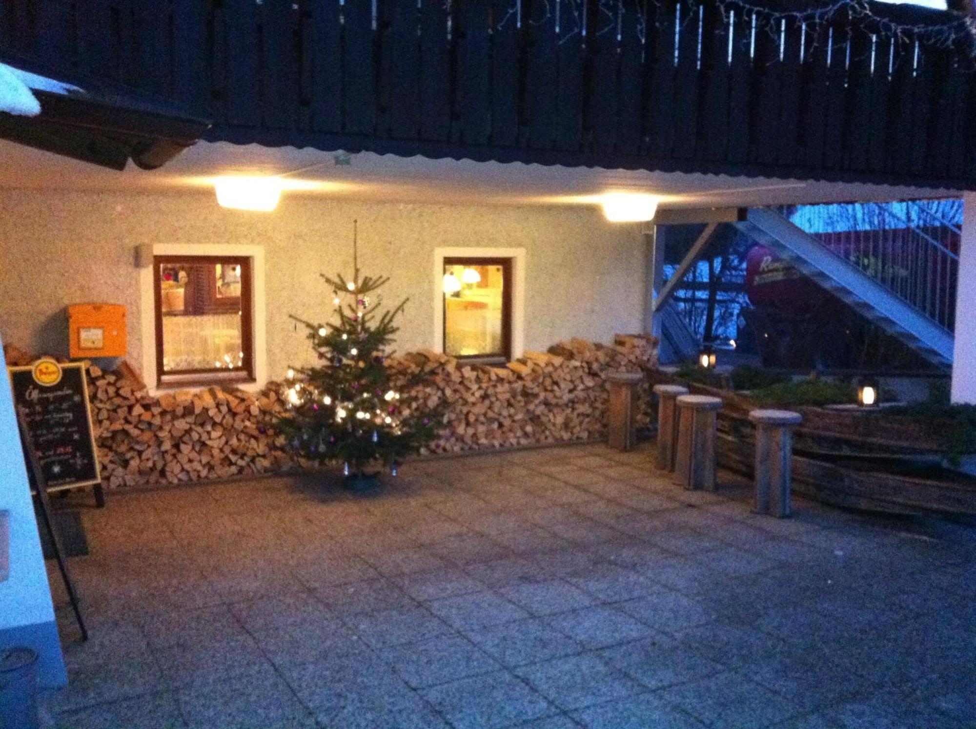 Jera Am Furtnerteich Hotel-Ristorante&Relax Mariahof Luaran gambar