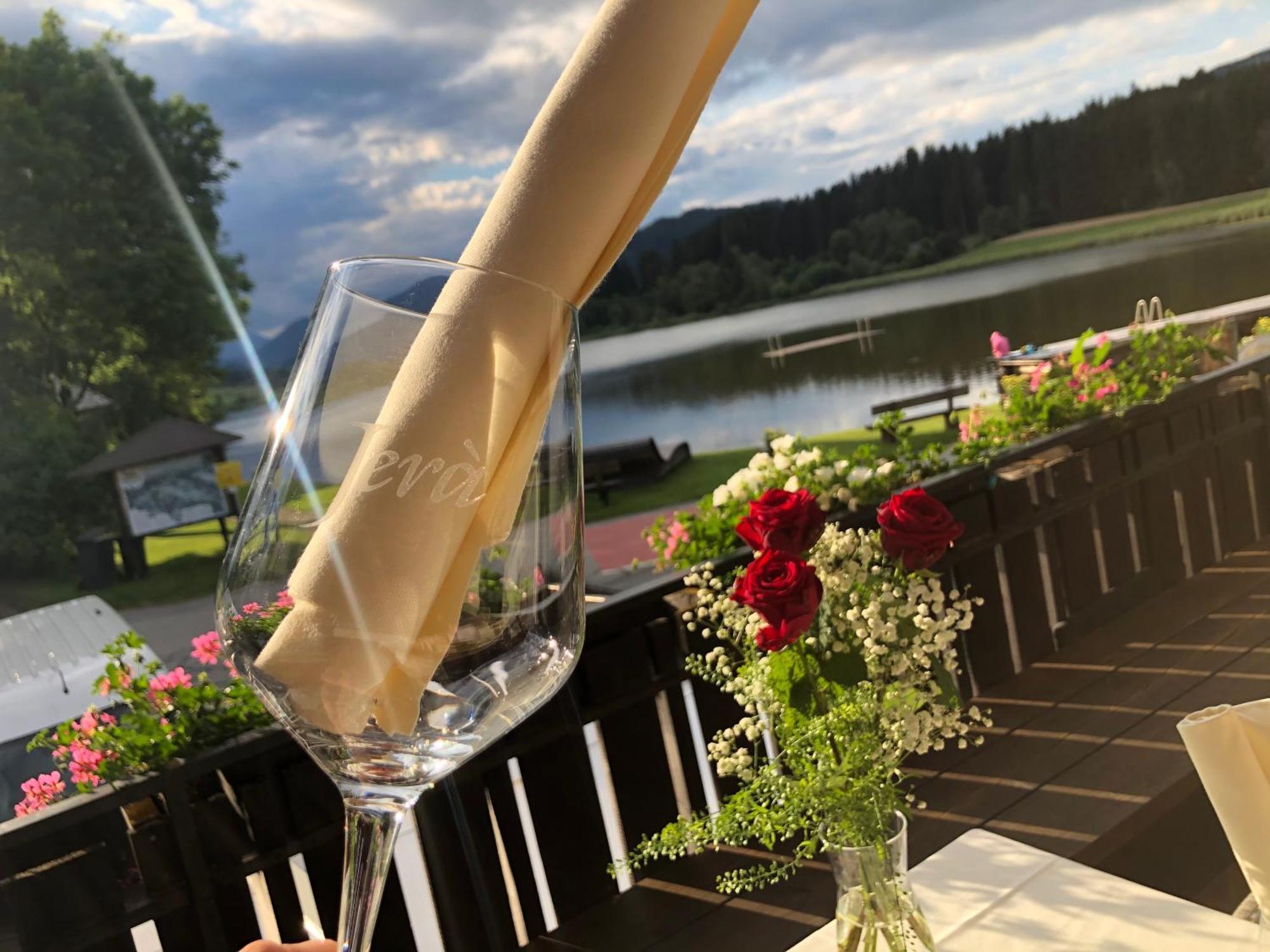 Jera Am Furtnerteich Hotel-Ristorante&Relax Mariahof Luaran gambar
